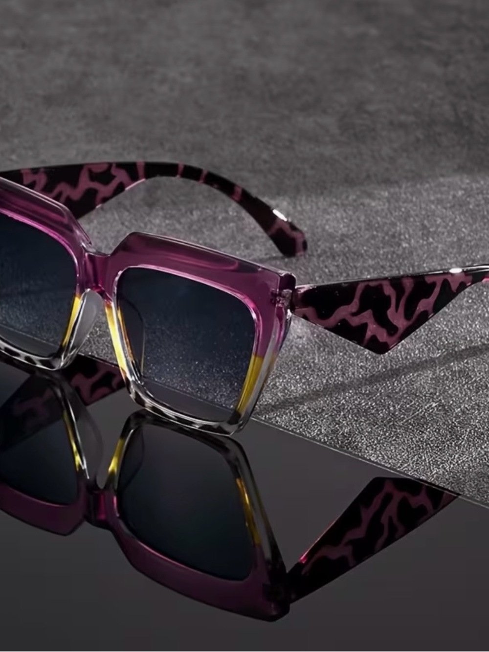 Purple Gradient Leopard-Arm Sunglasses - Picture 10 of 10